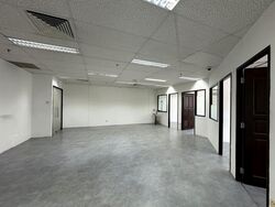 Chinatown Point (D1), Office #576577181